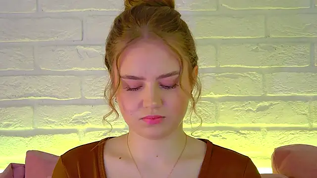 SelinSwarovski online show from 02-22-26, 04:52