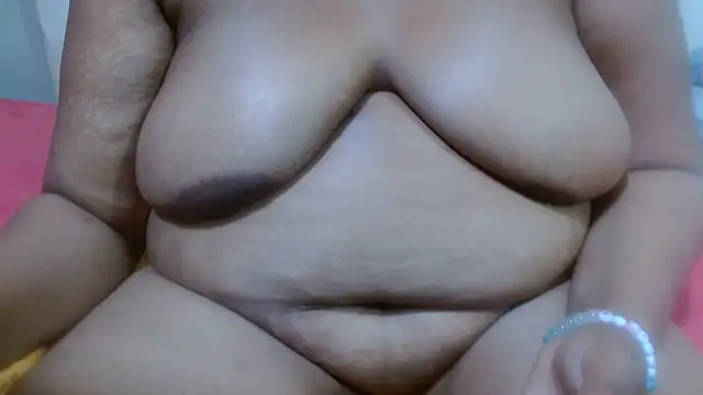 AuntyBigMadam87 online show from 05-08-26, 09:13