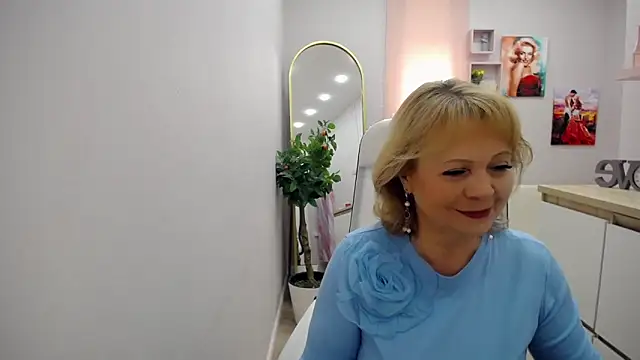 Milla Cutie18 online show from 04-06-26, 04:46