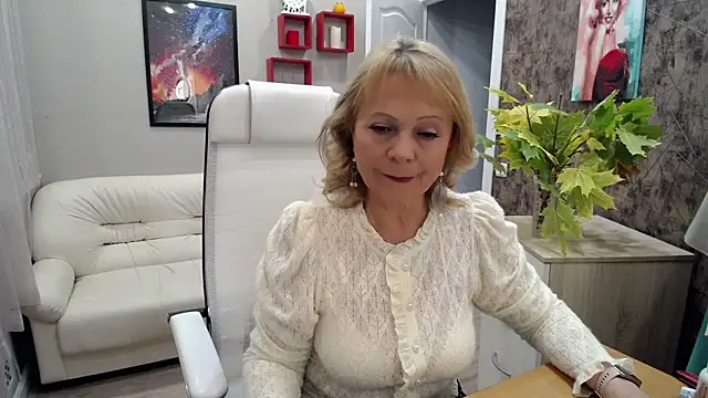 Snapshot of Milla_Cutie18 chatting on 09-29-25, 05:58 Milla Cutie18 online show from 09-29-25, 05:58