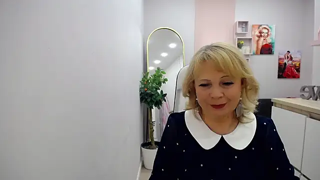 Snapshot of Milla_Cutie18 chatting on 04-09-26, 05:09 Milla Cutie18 online show from 04-09-26, 05:09