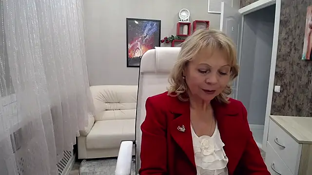 Snapshot of Milla_Cutie18 chatting on 03-10-25, 09:12 Milla Cutie18 online show from 03-10-25, 09:12