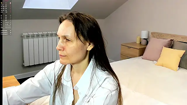 Snapshot of Lillian_White chatting on 02-22-25, 10:51 Lillian White online show from 02-22-25, 10:51