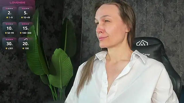 Lillian White online show from 03-28-26, 01:06