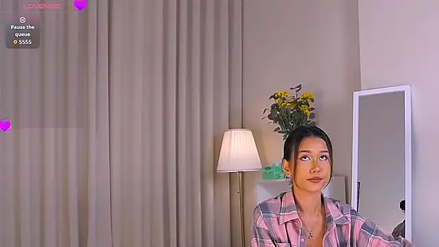 Melissa Mone online show from 10-02-25, 01:42