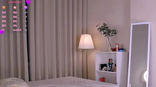 Melissa Mone online show from 09-16-25, 01:23