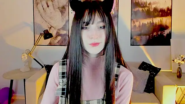 LuxRayi online show from 01-28-25, 03:04