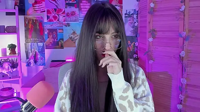 LuxRayi online show from 02-07-25, 05:51