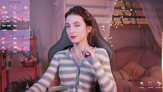 LuxRayi online show from 01-13-26, 02:59