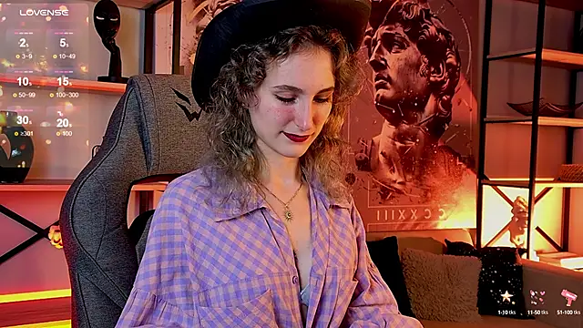 LuxRayi online show from 09-26-25, 06:04