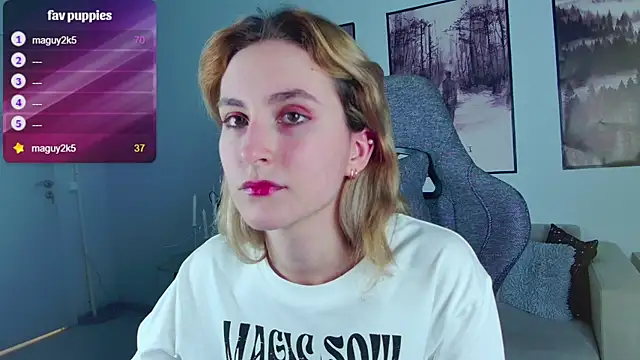 LuxRayi online show from 02-23-25, 12:30