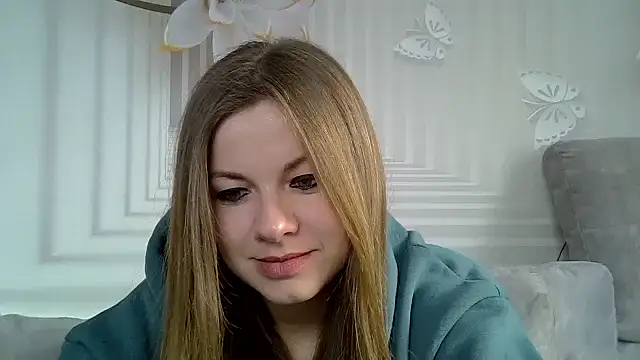 Snapshot of TinaFun4u chatting on 01-28-25, 07:53 TinaFun4u online show from 01-28-25, 07:53