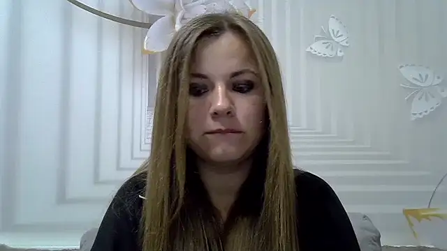 Snapshot of TinaFun4u chatting on 10-12-25, 02:24 TinaFun4u online show from 10-12-25, 02:24