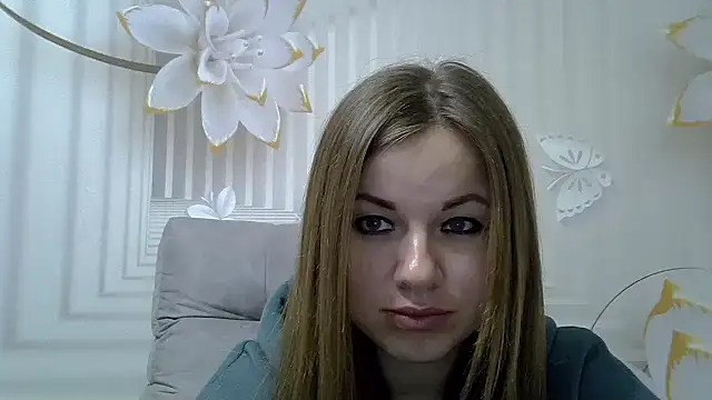 Snapshot of TinaFun4u chatting on 02-13-25, 08:55 TinaFun4u online show from 02-13-25, 08:55