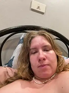 fluffy bunnyxxx online show from 03-31-26, 06:04