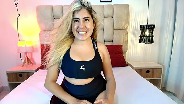 AdharaSmithh online show from 11-12-25, 07:18