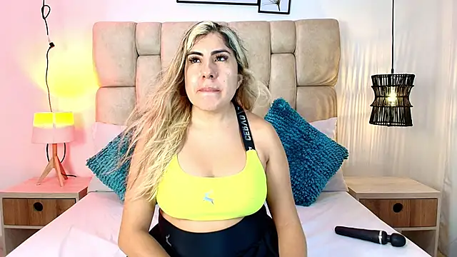 AdharaSmithh online show from 11-10-25, 07:19