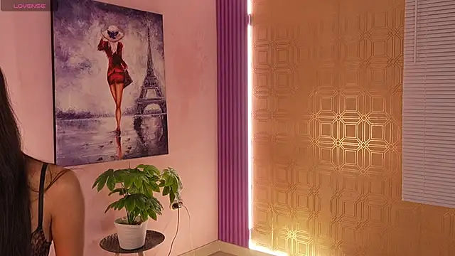 Bella19  online show from 12-16-25, 09:52