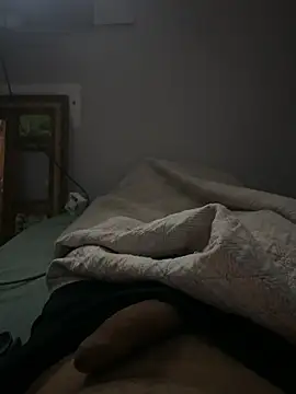 fejduyw1 online show from 02-06-26, 03:13