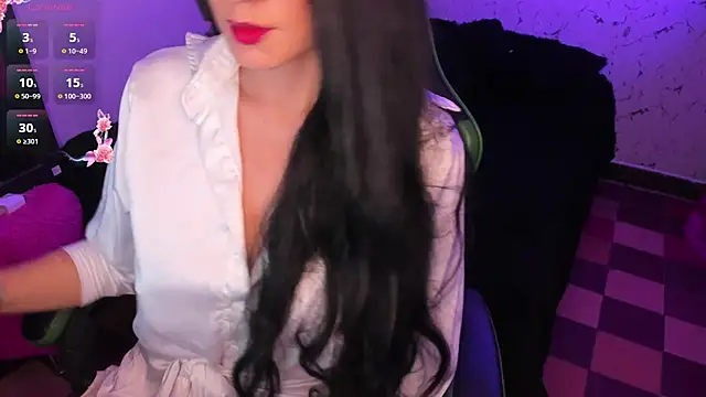 elissa iris online show from 05-13-26, 02:51