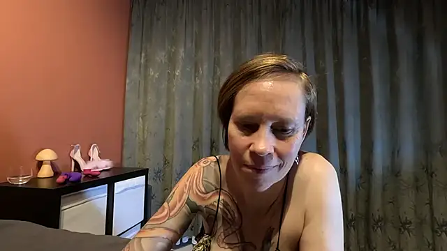 Snapshot of SexyExclusiveflower chatting on 03-22-25, 02:03 SexyExclusiveflower online show from 03-22-25, 02:03