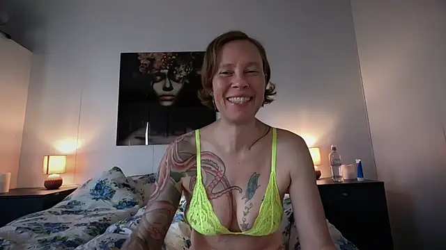 SexyExclusiveflower online show from 05-26-26, 06:39