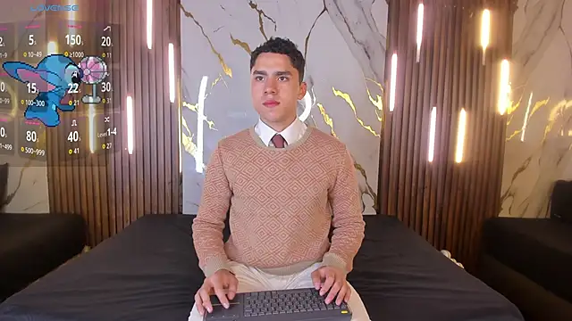 Snapshot of LiamNovak chatting on 11-24-25, 12:05 LiamNovak online show from 11-24-25, 12:05