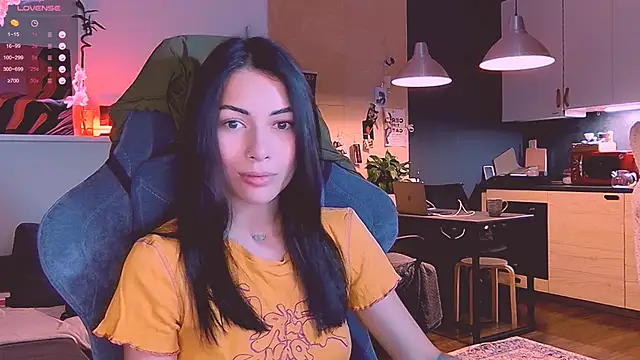 KatiKate online show from 10-27-25, 06:09