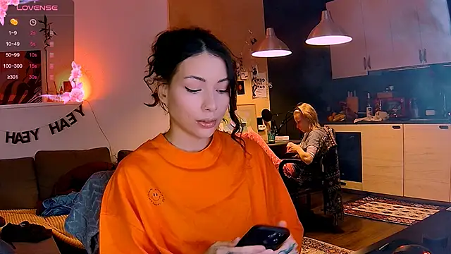 KatiKate online show from 11-14-25, 03:59