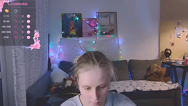 KatiKate online show from 03-10-25, 12:18