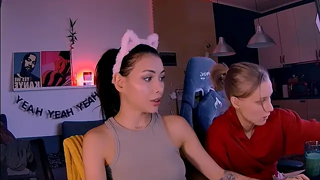 KatiKate online show from 02-10-26, 03:00