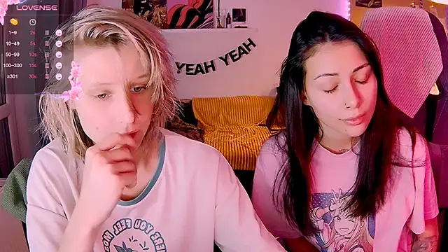 KatiKate online show from 11-30-25, 02:51