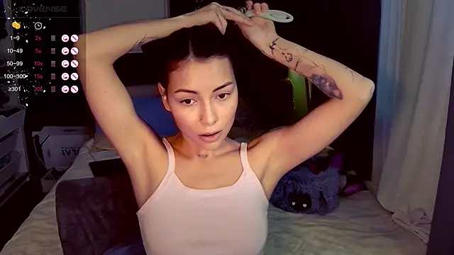 KatiKate online show from 04-23-26, 05:47
