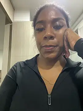 KloheCurvy online show from 04-06-26, 11:39