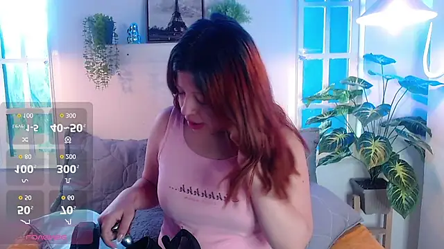 Snapshot of ShyVibes_ chatting on 10-13-25, 03:46 ShyVibes  online show from 10-13-25, 03:46