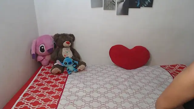 Pocahontas Princess  online show from 04-08-26, 05:36