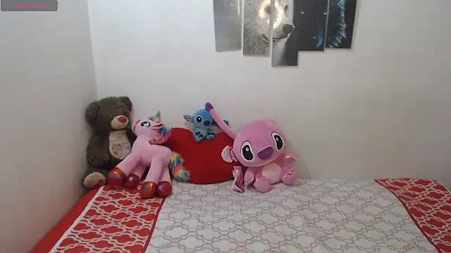 Pocahontas Princess  online show from 04-13-26, 01:37