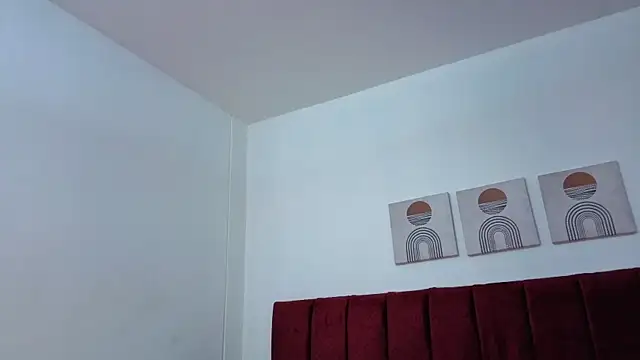 selena castillo online show from 11-14-25, 12:09