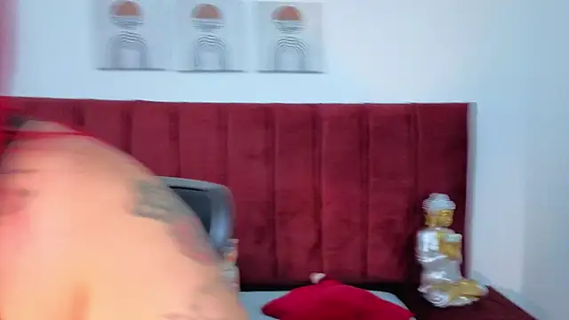 selena castillo online show from 11-03-25, 12:53