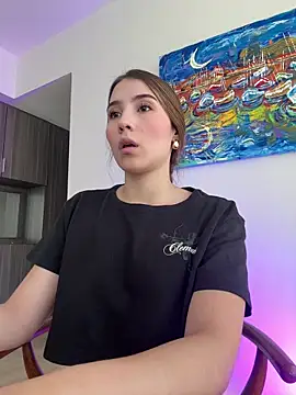 SophieRaily  online show from 02-24-25, 06:47