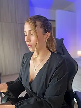 SophieRaily  online show from 01-09-26, 08:49