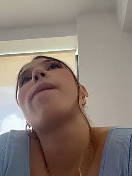 SophieRaily  online show from 09-25-25, 08:04