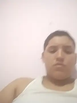 Snapshot of Marilin_Jessie chatting on 09-18-25, 07:00 Marilin Jessie online show from 09-18-25, 07:00