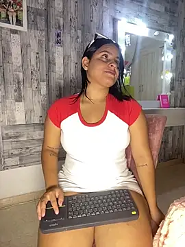 Violetrousse online show from 03-10-26, 06:45