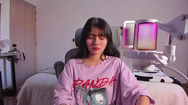 Sakito Tokio online show from 10-28-25, 10:09