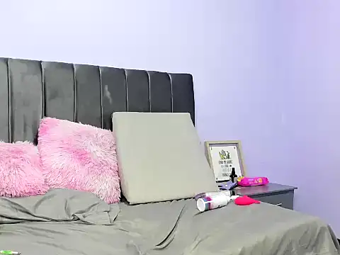 Snapshot of maite_horny chatting on 01-15-25, 10:13 maite horny online show from 01-15-25, 10:13