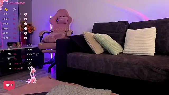 Snapshot of KimSkyex chatting on 03-03-26, 02:24 KimSkyex online show from 03-03-26, 02:24