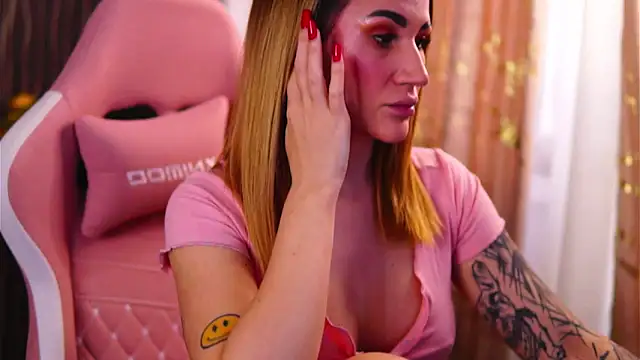 KimSkyex online show from 03-04-25, 02:21