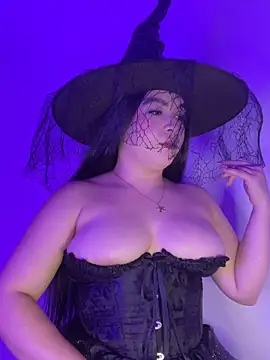 Blancanievess online show from 11-01-25, 02:18