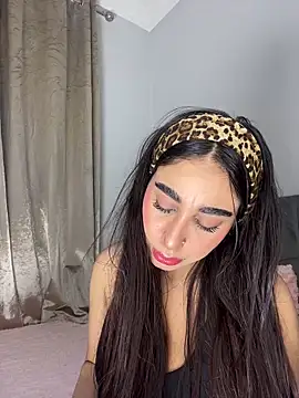 Meryem Queen online show from 04-26-26, 08:39